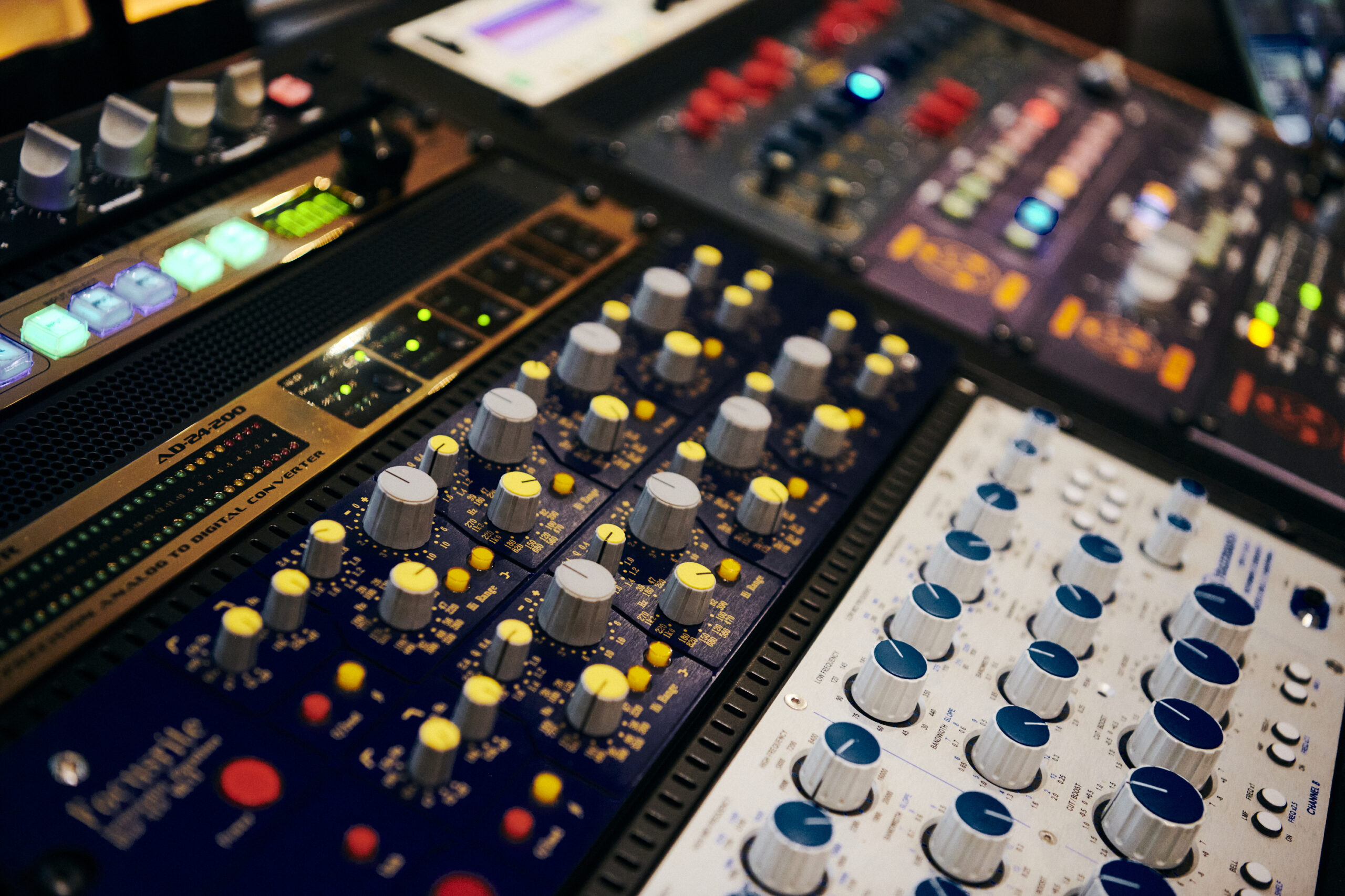 Hexagonal Sound atelier